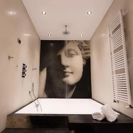 מלון D'oro - View With Pool *